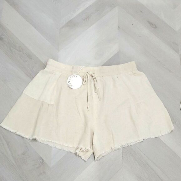 ✨️Umgee Woman's Linen Blend Shorts,  NWT,  Size 1Xl✨️ - Picture 1 of 5